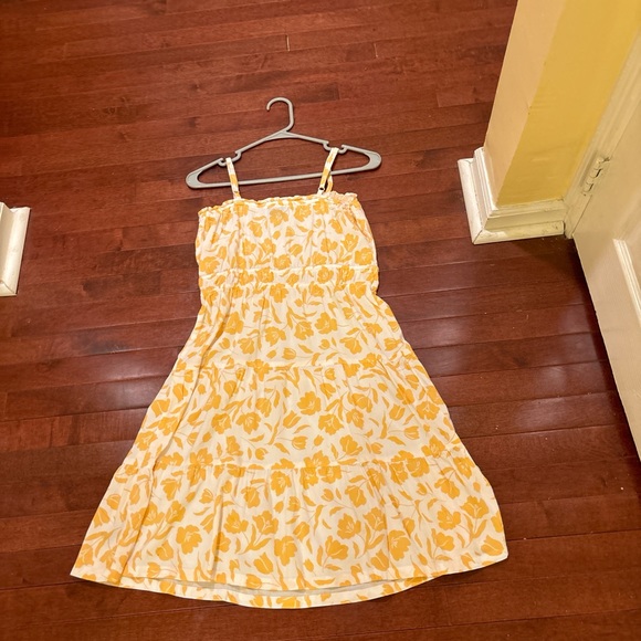 Sundress - Picture 2 of 2